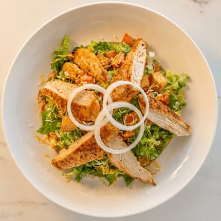 CHICKEN HOUSE SALAD